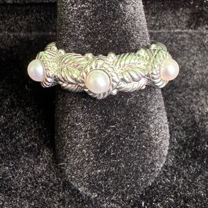 Gorgeous Judith Ripka .925 Sterling & Pearl triple station band ring sz 6